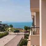 Sea 21 * Burgas City