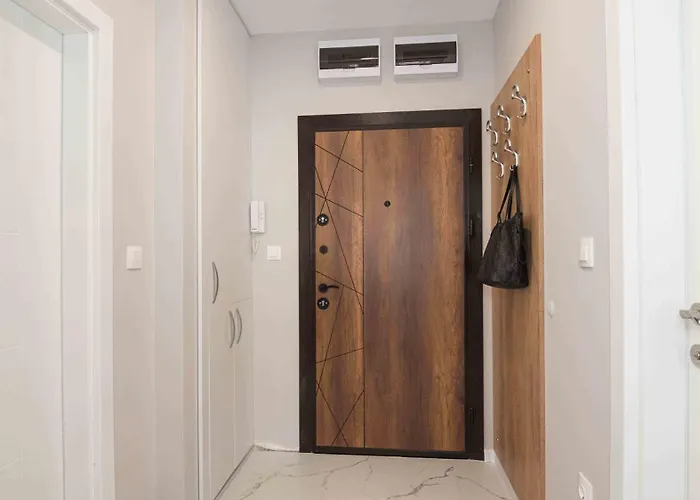 Sea 21 * Burgas City